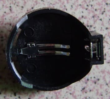 Battery holder for CR2032 button cells_ Throught hole type